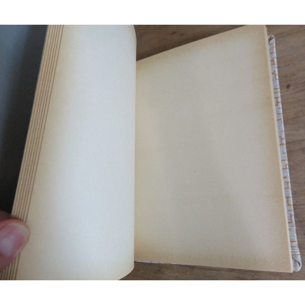 Shiko Munakata Purple Sleeves Hardcover Art Unlined Sketchbook Journal‎ Japan